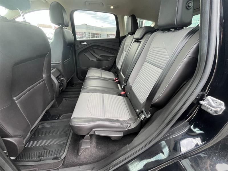 ford Escape 2017 - 32