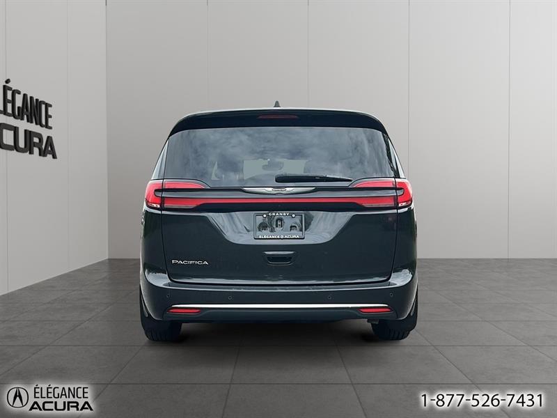 chrysler Pacifica 2022 - 6