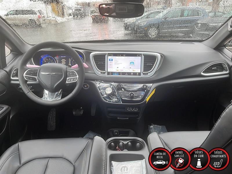 2026 Chrysler Grand Caravan - Image 10