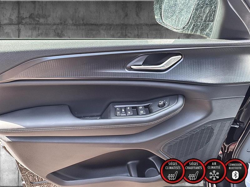 2025 Jeep Grand Cherokee - Image 10