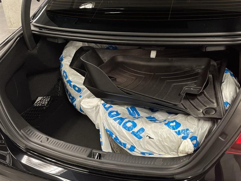 2021 Mercedes-Benz E-Class - Image 30