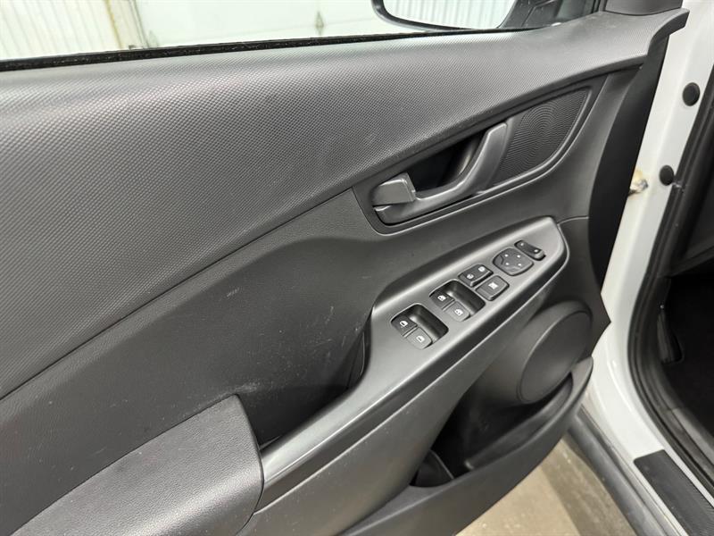 2021 Hyundai Kona - Image 9