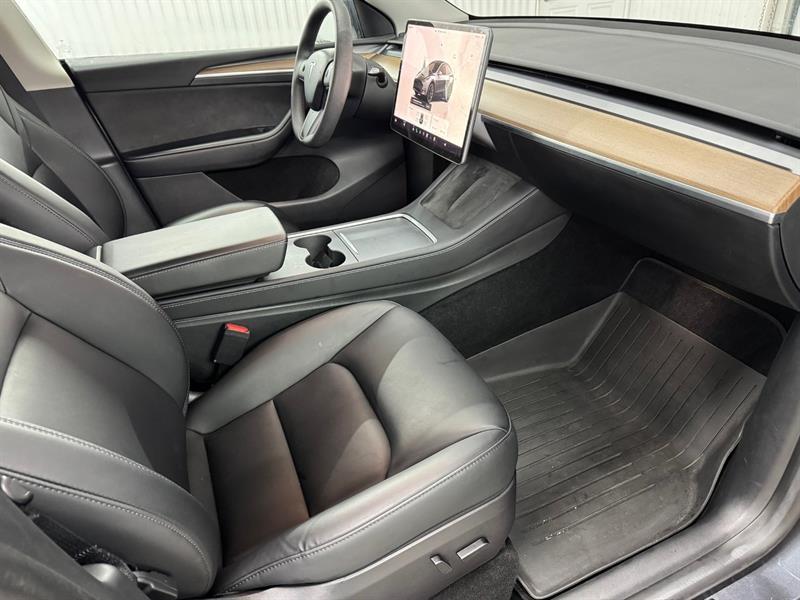 2023 Tesla Model Y - Image 22