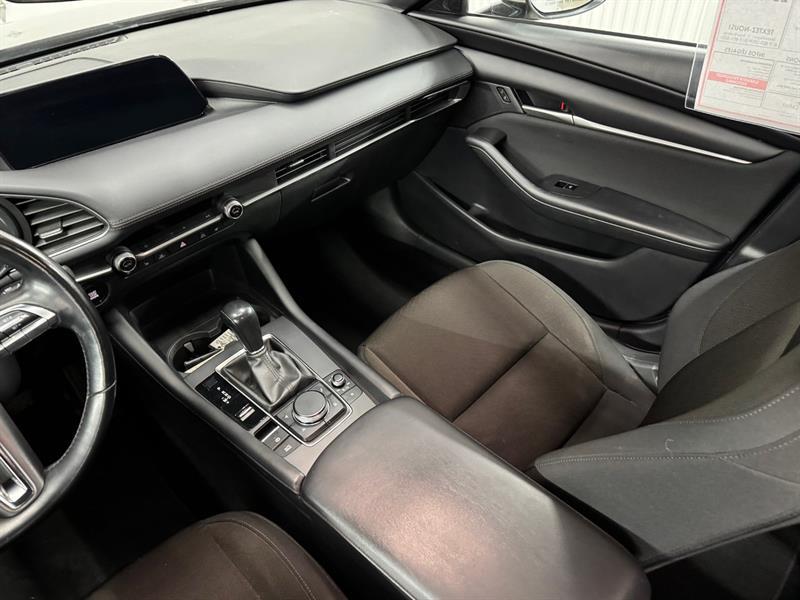 2022 Mazda Mazda3 - Image 8