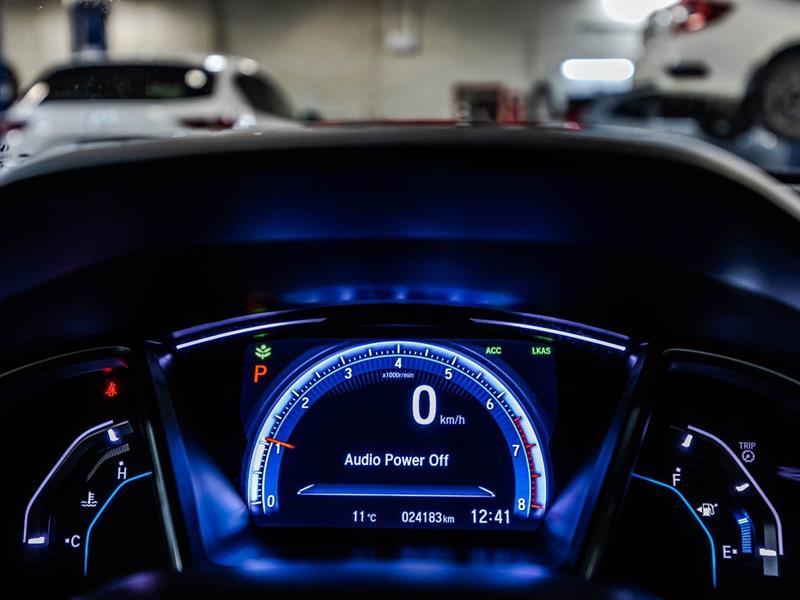 2018 Honda Civic - Image 24