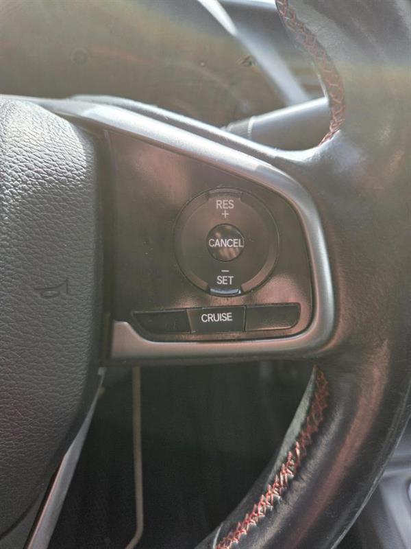 2018 Honda Civic - Image 19