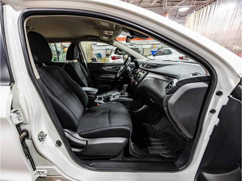 nissan Qashqai 2021 - 17