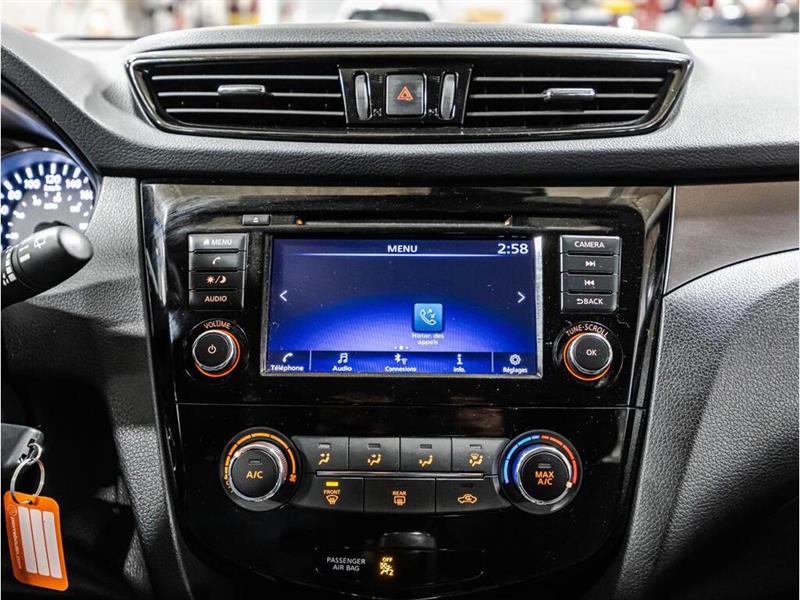 nissan Qashqai 2021 - 23