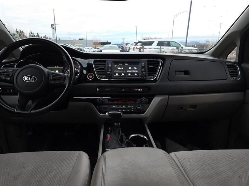 kia Sedona 2020 - 9