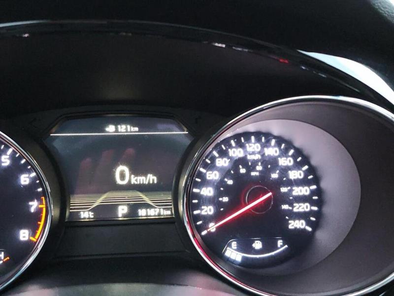 kia Sedona 2020 - 15