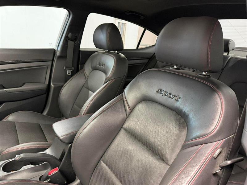 hyundai Elantra 2018 - 12