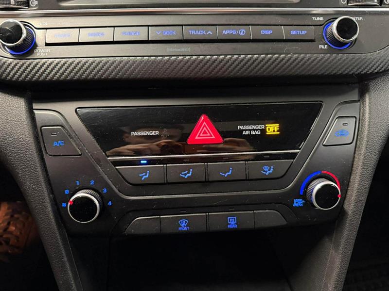 hyundai Elantra 2018 - 18