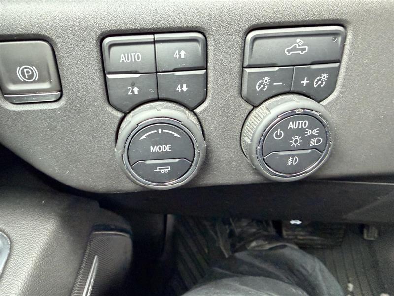 chevrolet Silverado 1500 2024 - 19