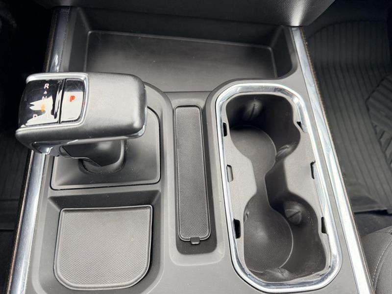chevrolet Silverado 1500 2024 - 29