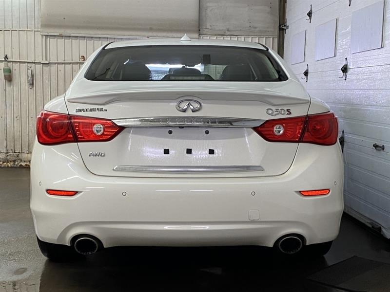 infiniti Q50 2016 - 6