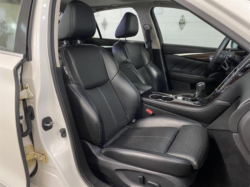 infiniti Q50 2016 - 18