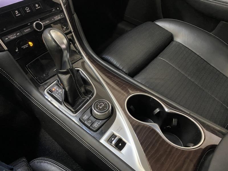 infiniti Q50 2016 - 31