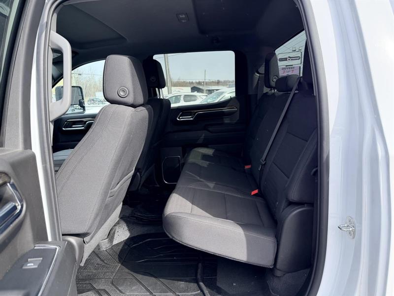 chevrolet Silverado 1500 2024 - 13