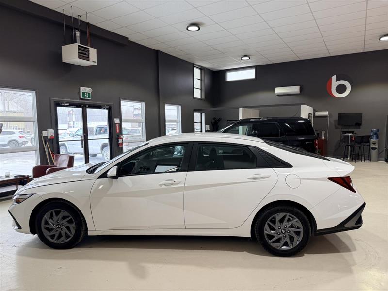 hyundai Elantra 2024 - 3
