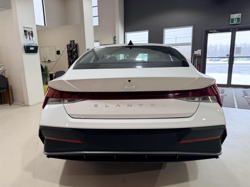hyundai Elantra 2024 - 5