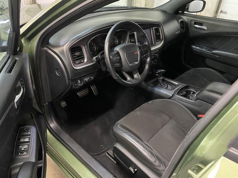 dodge Charger 2021 - 14