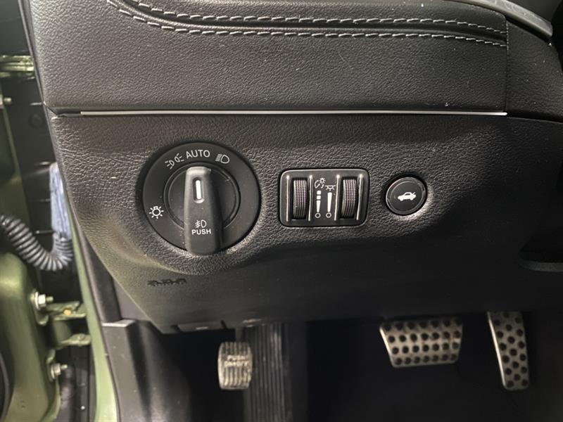 dodge Charger 2021 - 31