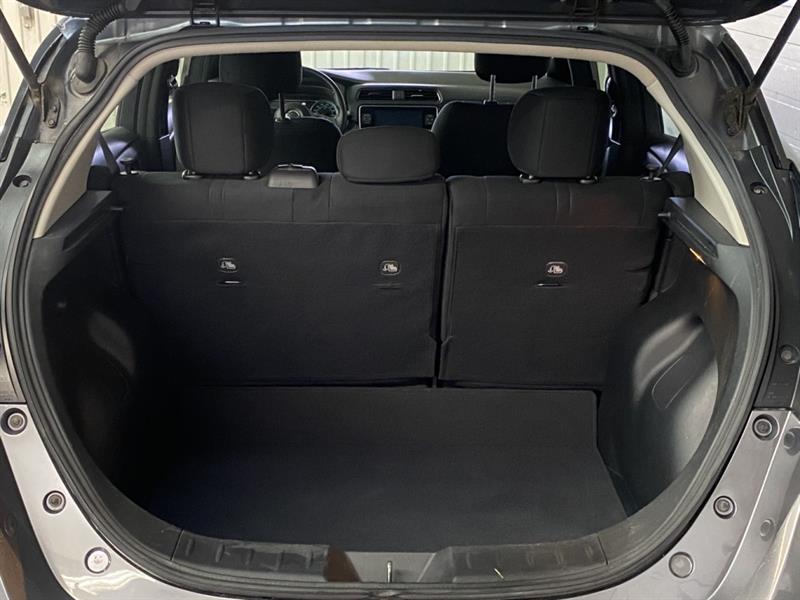 nissan LEAF 2021 - 29