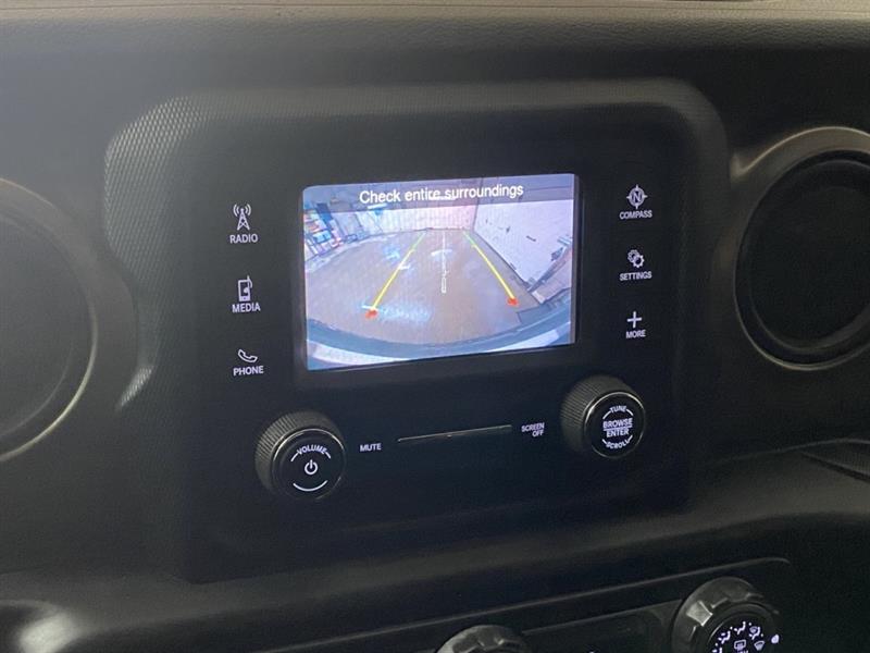 jeep Wrangler Unlimited 2020 - 23