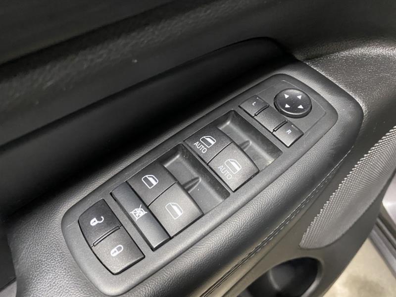 jeep Grand Cherokee 2021 - 31