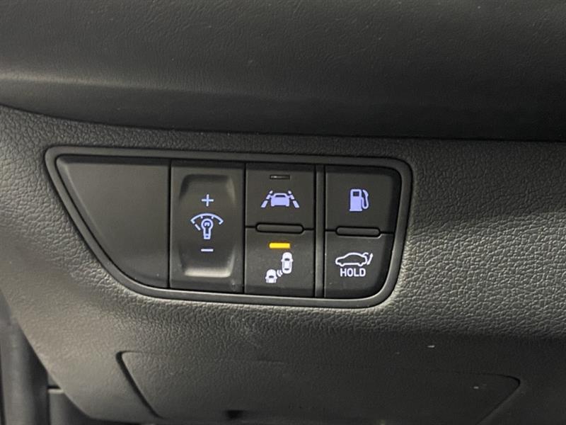 genesis G70 2021 - 32