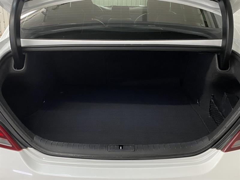 genesis G70 2021 - 35