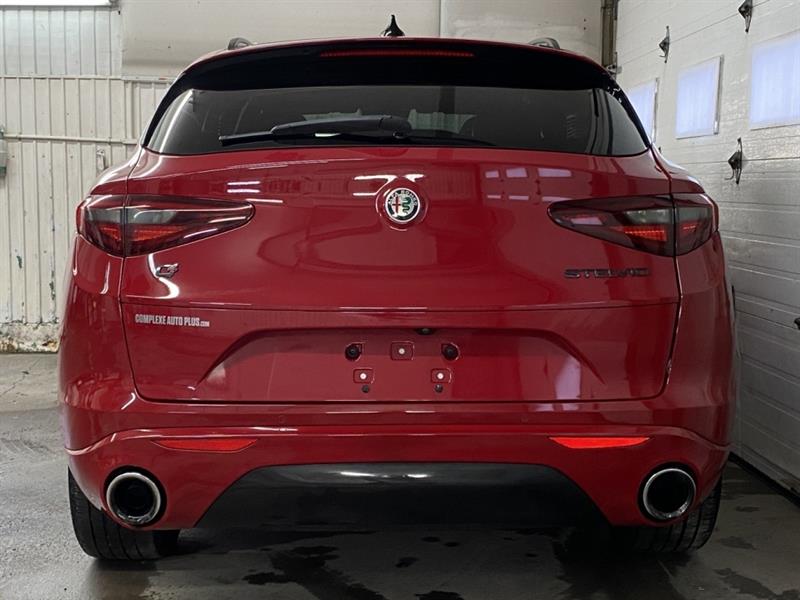 alfa romeo Stelvio 2021 - 6