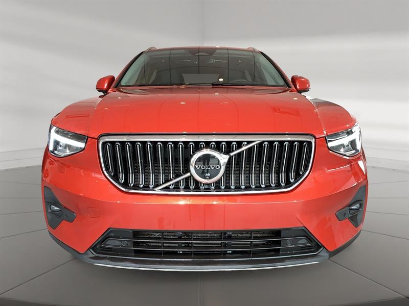 volvo XC40 2025 - 2
