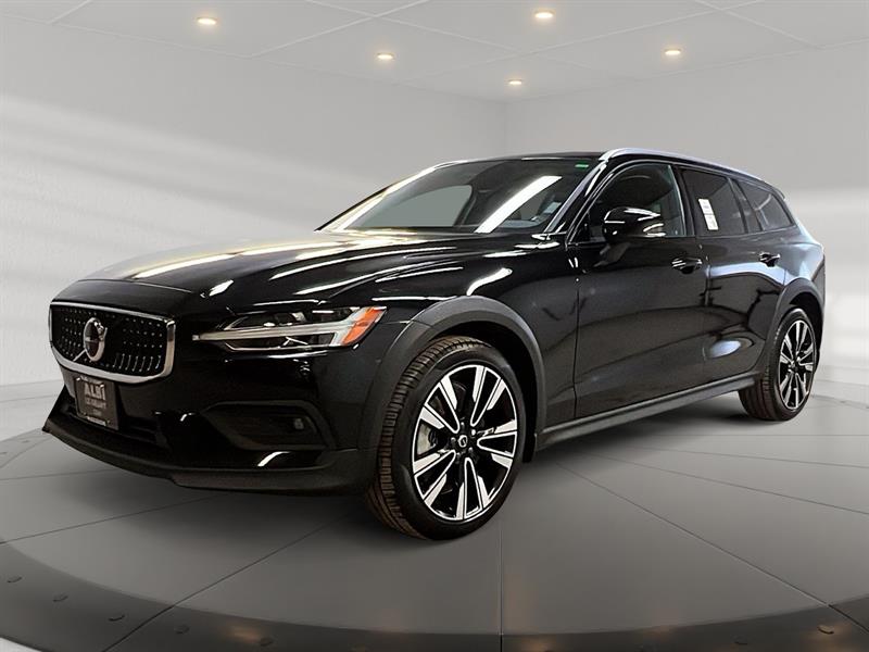 volvo V60 2025