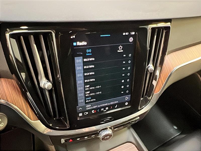 volvo V60 2025 - 18