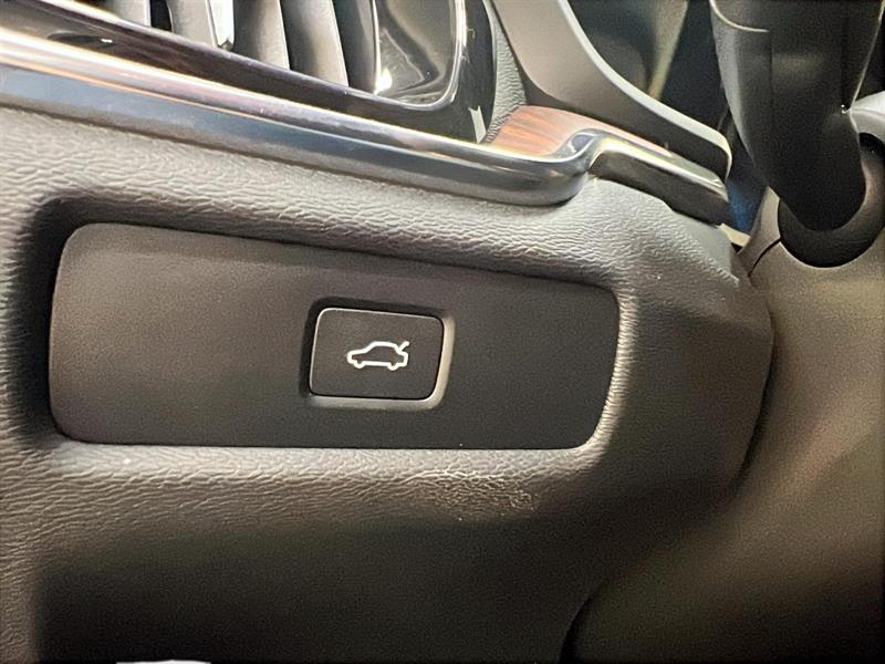 volvo V60 2025 - 24