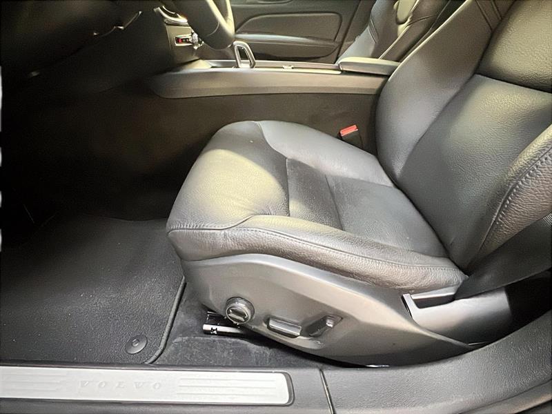 volvo V60 2025 - 27