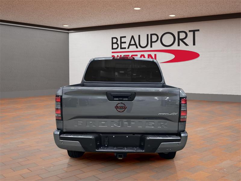nissan Frontier 2023 - 3