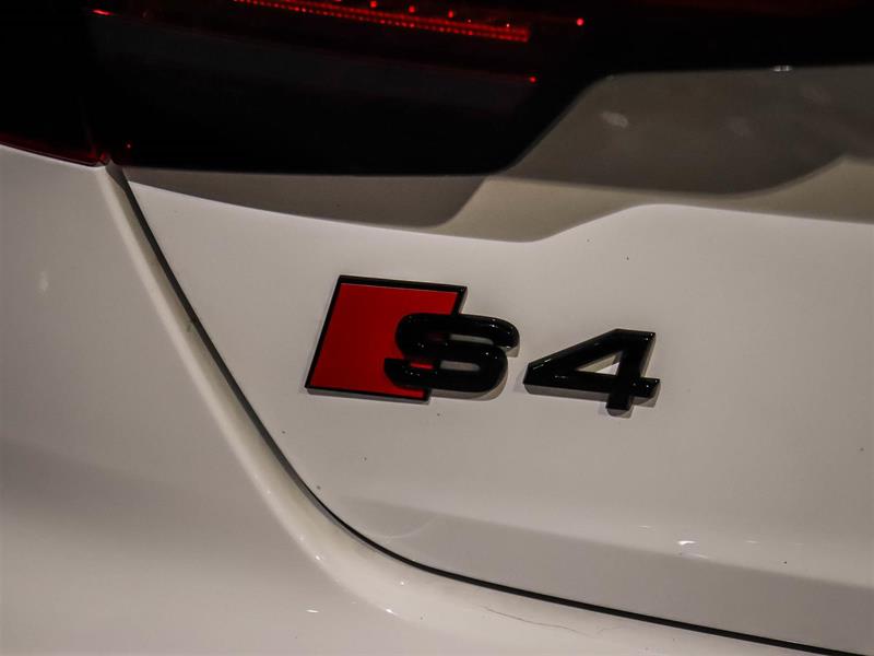 audi S4 berline 2024 - 15