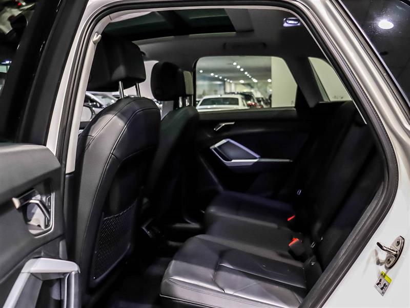 audi Q3 2022 - 14