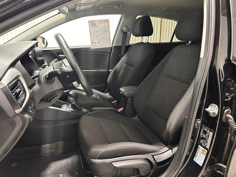 kia Rio 5-door 2022 - 13