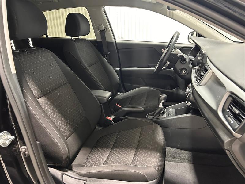 kia Rio 5-door 2022 - 19