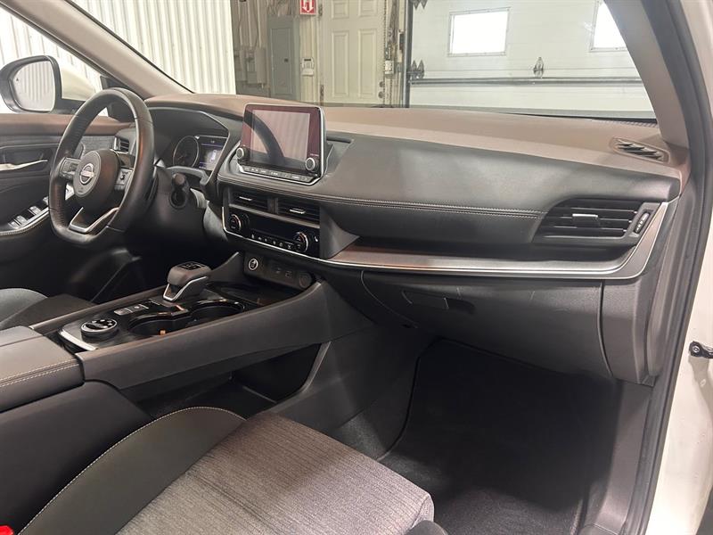 nissan Rogue 2023 - 21