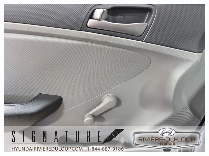 hyundai Accent 2016 - 12