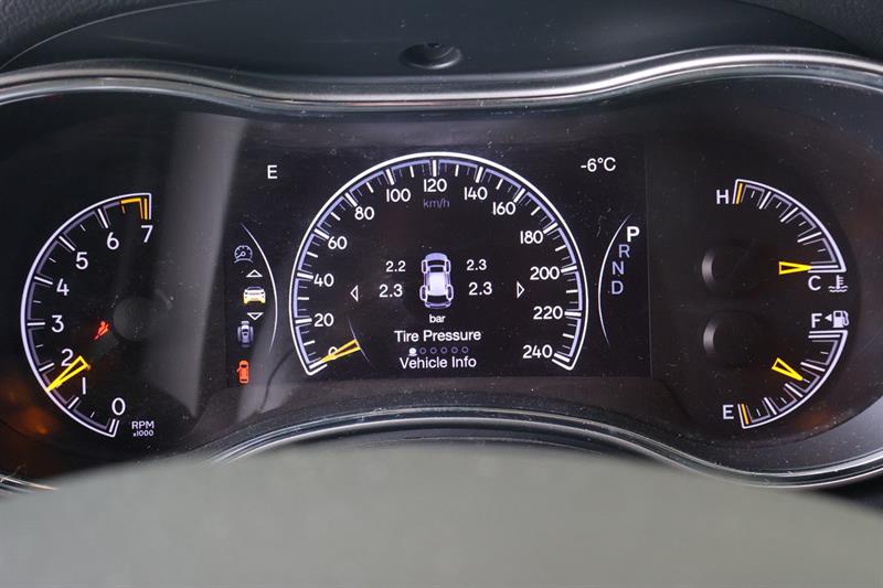 jeep Grand Cherokee 2021 - 4