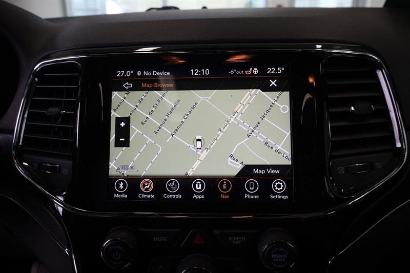 jeep Grand Cherokee 2021 - 16