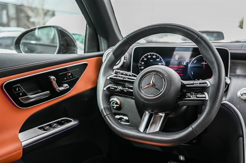 mercedes-benz GLC350e 2025 - 27