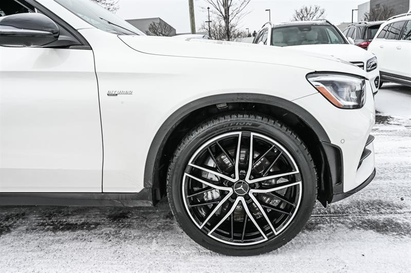 mercedes-benz GLC43 AMG 2022 - 18