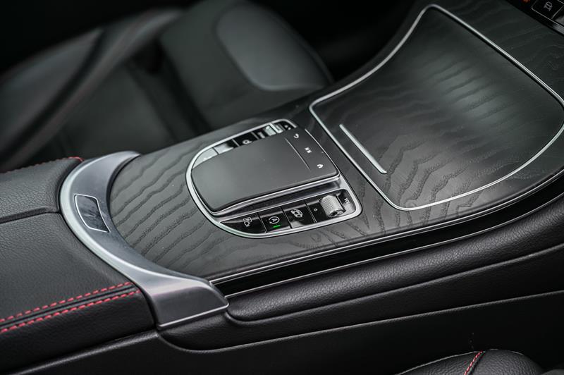 mercedes-benz GLC43 AMG 2022 - 33