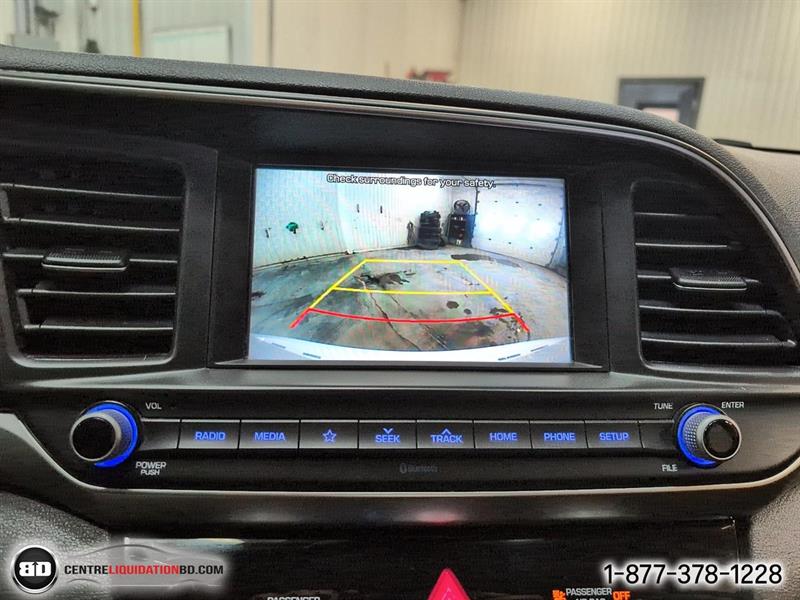 hyundai Elantra 2020 - 22